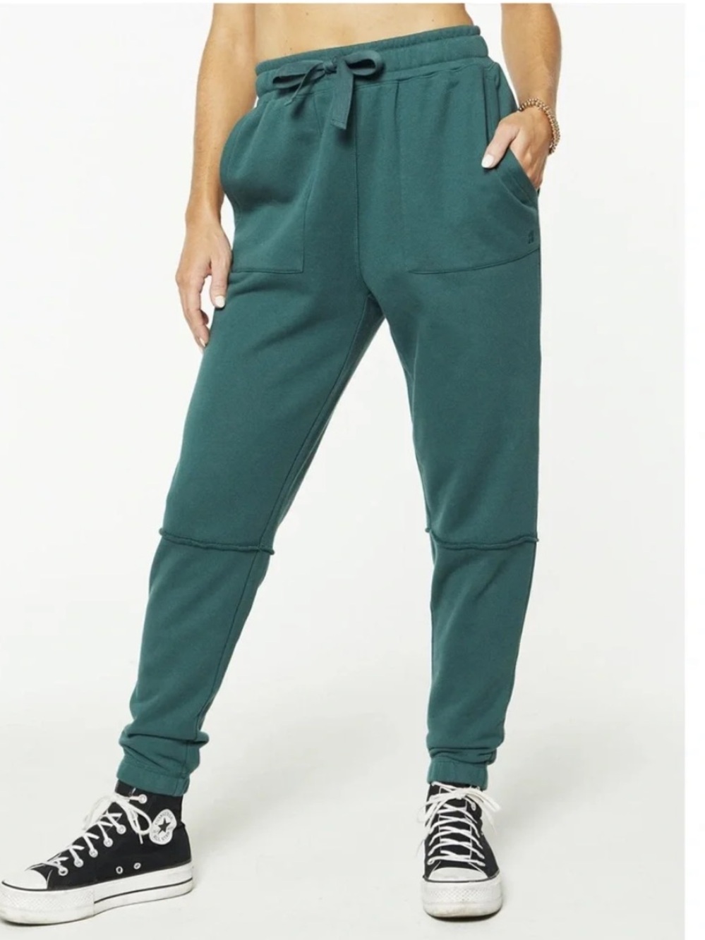 Green joggers sweatpants sweaty Betty revive relaxed joggers size us 6